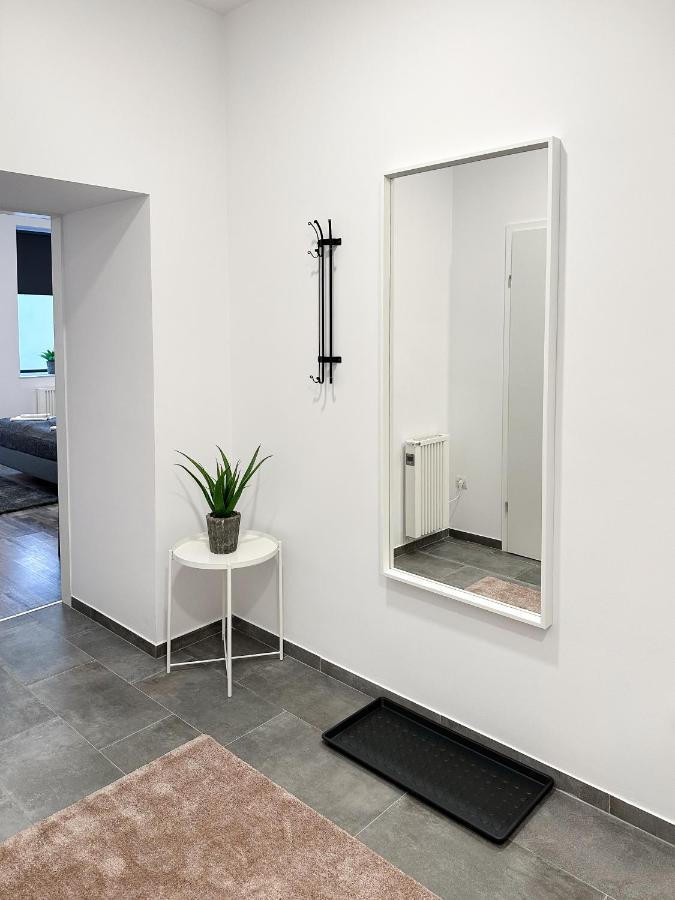 Comfy Apartments At Siebertgasse Vienna Esterno foto